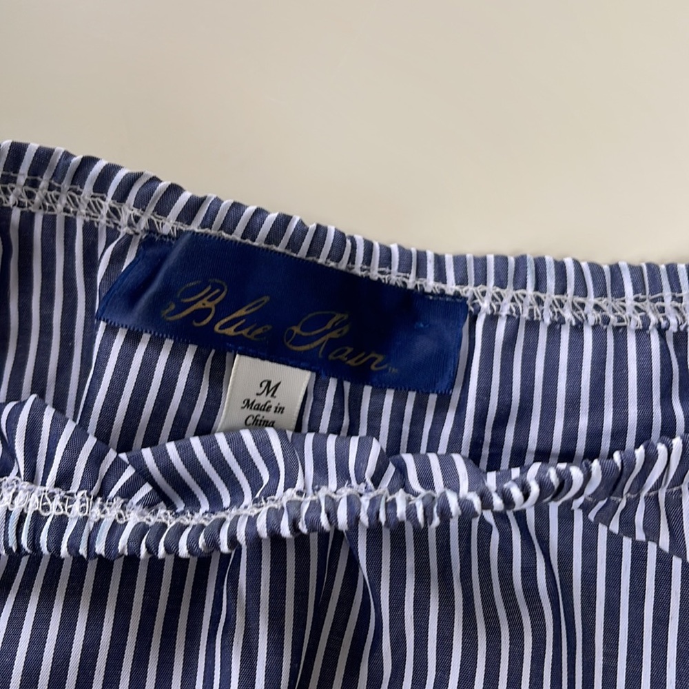 Francesca’s blouse - Picture 5 of 5